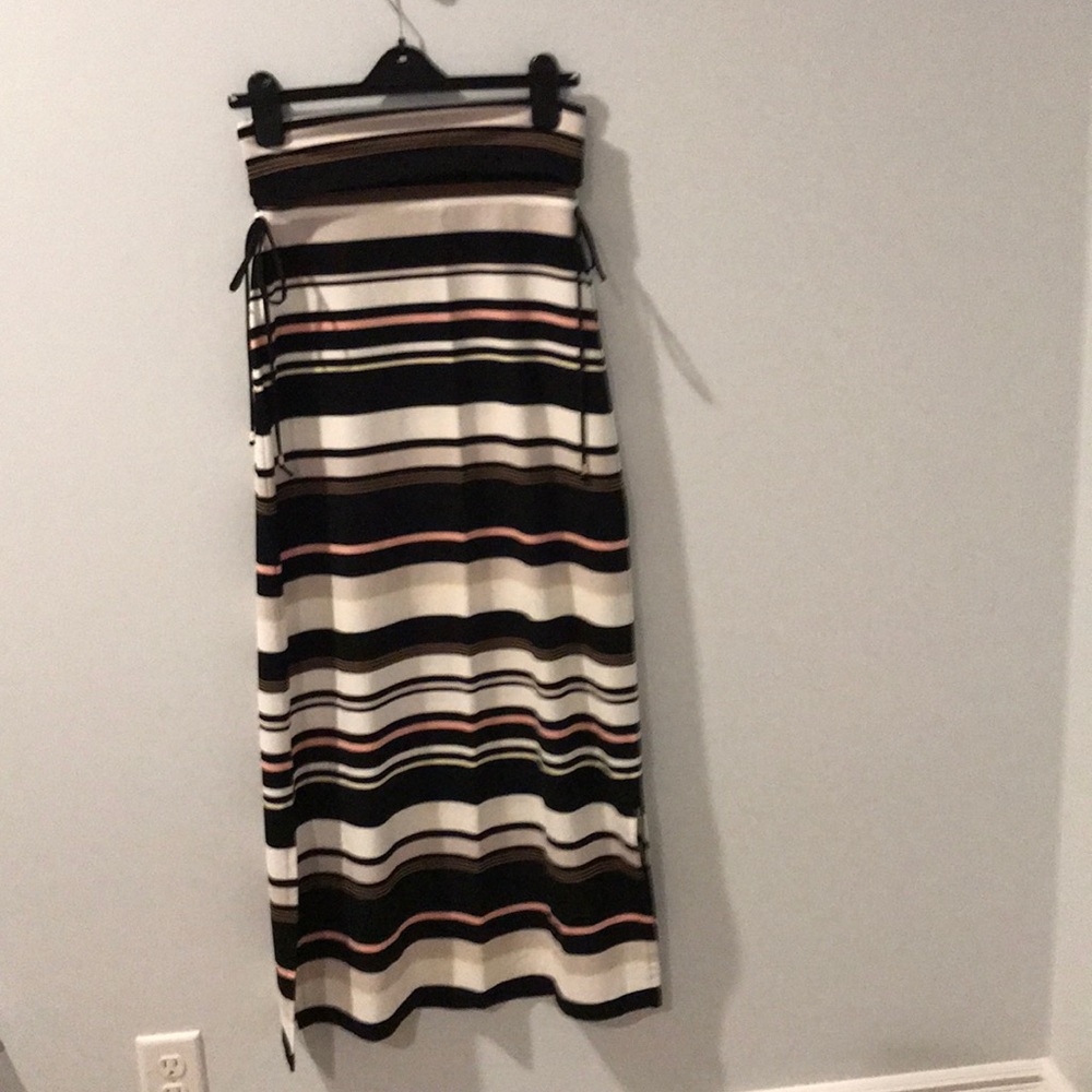 White House Black Market Strapless Dress